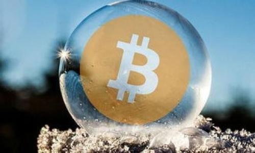    在雷电模拟器上成功安装和使用TPWallet的完整指南  / 
 guanjianci  TPWallet, 雷电模拟器, 安装教程, 加密钱包  /guanjianci 

## 介绍

TPWallet是一个功能强大的加密资产钱包，用户可以通过它安全地存储、发送和接收加密货币。对于想在PC上使用TPWallet的用户，利用雷电模拟器安装并运行TPWallet是一个不错的选择。雷电模拟器是一个流行的安卓模拟器，提供了在Windows系统上运行安卓应用的能力，非常适合希望在电脑上管理移动应用的用户。在本指南中，我们将详细介绍如何在雷电模拟器上安装和运行TPWallet，帮助你更方便地管理你的加密资产。

### 一、什么是TPWallet？

TPWallet是一个多币种钱包，支持多种加密资产的存储和管理。它不仅提供了基本的发送和接收功能，还有智能合约交互、去中心化交易所（DEX）等多种功能。TPWallet的用户界面友好，使得即便是新手也能快速上手。随着加密货币的普及，越来越多的人开始使用数字钱包来管理他们的资产，TPWallet凭借其安全性和便捷性受到广泛关注。

### 二、什么是雷电模拟器？

雷电模拟器是一款流行的安卓模拟器，广泛应用于PC端用户希望运行安卓应用时。它提供了流畅的性能，允许用户在大屏幕上享受移动应用的各种功能，特别是在游戏、社交和工具类应用方面。这款模拟器不仅支持手机游戏的手柄操作，还具备多开功能，用户可以同时运行多个应用。

### 三、在雷电模拟器上安装TPWallet的步骤

下面我们将分步骤详细介绍如何在雷电模拟器上安装TPWallet：

#### 步骤1：下载和安装雷电模拟器

首先，你需要在官方网站下载雷电模拟器。安装过程非常简单，按照提示完成安装即可。

1. 访问 [雷电模拟器官网](https://www.ldmnq.com/)，下载最新版本的雷电模拟器。
2. 双击安装包，根据提示完成安装。

#### 步骤2：设置雷电模拟器

安装完成后，打开雷电模拟器，此时你需要完成初步的设置，包括语言选择、账号登录等。

1. 启动模拟器，选择所需的语言。
2. 登录Google账号，以便能够访问Google Play商店。

#### 步骤3：在模拟器中下载TPWallet

接下来，你可以通过Google Play商店直接下载TPWallet。

1. 在模拟器的主界面上找到Google Play图标，点击进入。
2. 在搜索框中键入“TPWallet”，找到该应用程序。
3. 点击“安装”按钮，等待下载和安装完成。

#### 步骤4：使用TPWallet

安装完成后，TPWallet图标将出现在模拟器的主界面。你可以点击图标打开应用，按照提示进行注册和设置，导入已有钱包或创建新钱包。

1. 打开TPWallet，选择注册或导入钱包。
2. 如果是新用户，创建新钱包并记住助记词及密码。
3. 如果已有钱包，使用私钥或助记词进行导入。

此时，你就可以开始在雷电模拟器上愉快地使用TPWallet了。

### 四、可能相关的问题

在使用TPWallet的过程中，用户可能会遇到以下几个问题，下面将逐一进行详细介绍。

#### 问题1：TPWallet是否安全？

安全性是使用任何加密钱包时最重要的考虑因素之一。TPWallet在安全性上采取了一系列措施，包括但不限于：

1. **私钥管理**：TPWallet不会将你的私钥存储在服务器上，所有的密钥管理都是在用户的设备中，本地保留，大大降低了私钥泄露的风险。
2. **多重密码保护**：用户可以设置多个级别的密码保护，包括交易密码和登录密码，增强安全性。
3. **助记词备份**：在创建钱包时，TPWallet提供助记词备份功能。这意味着即使你的设备丢失或损坏，你仍然可以使用助记词恢复钱包。
4. **二步验证**：一些交易和操作需要两步验证，增加了账户的安全性。

然而，用户也需要保持警惕，定期更新密码，不要轻易点击不明链接，防范钓鱼和恶意软件。

#### 问题2：雷电模拟器的性能如何？

雷电模拟器以其高性能和流畅的用户体验而闻名，尤其适合处理大型游戏和复杂应用。其性能优势体现在以下几个方面：

1. **硬件加速**：雷电模拟器利用计算机的GPU进行硬件加速，提高了模拟器运行的流畅度。这对于图形要求较高的应用和游戏尤为重要。
2. **多开功能**：用户可以同时运行多个模拟器实例，这对于需要频繁切换账户的用户来说非常方便。
3. **自定义配置**：用户可以根据自己的硬件配置，手动调节模拟器的CPU和内存使用，使得运行资源得到最优分配。
4. **兼容性**：雷电模拟器支持绝大多数安卓应用，包括一些对硬件有特殊要求的应用。用户可以在其上顺利运行TPWallet，并获得良好的体验。

当然，理想的运行环境是较新和较强的电脑，旧电脑可能会遇到性能瓶颈。

#### 问题3：如何从TPWallet中提取资金？

当需要提取资金时，TPWallet提供了简便的操作流程：

1. **选择资产**：打开TPWallet，选择要提取的数字资产类型，例如ETH、BTC等。
2. **转出操作**：点击“发送”按钮，输入接收方的地址和转出金额。确保输入的地址无误，以免造成资产丢失。
3. **确认交易**：交易确认阶段会显示手续费等信息，用户需要仔细核对后确认操作。
4. **输入密码**：根据安全设置，可能需要输入交易密码进行确认。完成后，交易即会发起。

需要注意的是，提取资金时要关注网络费用，合理选择交易时机，有时在网络繁忙时期，手续费会显著增加。

#### 问题4：如果模拟器崩溃，如何恢复TPWallet？

雷电模拟器偶尔会因为硬件不兼容或资源不足而崩溃。如果遇到这种情况，用户可以采取以下措施恢复TPWallet和资产：

1. **重启模拟器**：首次尝试简单的重启模拟器，看是否恢复正常。
2. **保持应用数据**：TPWallet通常会在本地保存数据和钱包信息。即使模拟器崩溃，重启时通常不会影响已安装的应用数据。
3. **恢复备份**：如果丢失了TPWallet的密钥或账户信息，确保自己有助记词及其他备份可用，以便能够恢复钱包。
4. **重新安装模拟器**：在最坏的情况下，即使需要重新安装模拟器，TPWallet的本地数据仍然可以通过助记词或私钥恢复。

以上就是关于在雷电模拟器上安装和使用TPWallet的详细指南以及相关问题的解答。希望这篇文章能帮助你在PC上顺利使用TPWallet，安全管理你的加密资产。
